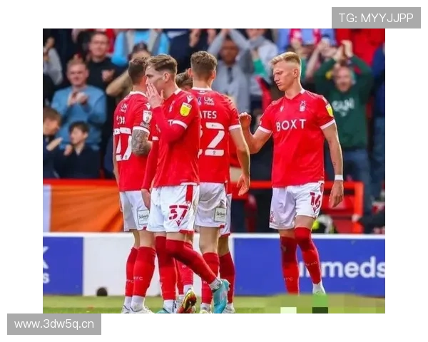 曼城2比1力克诺丁汉森林取胜